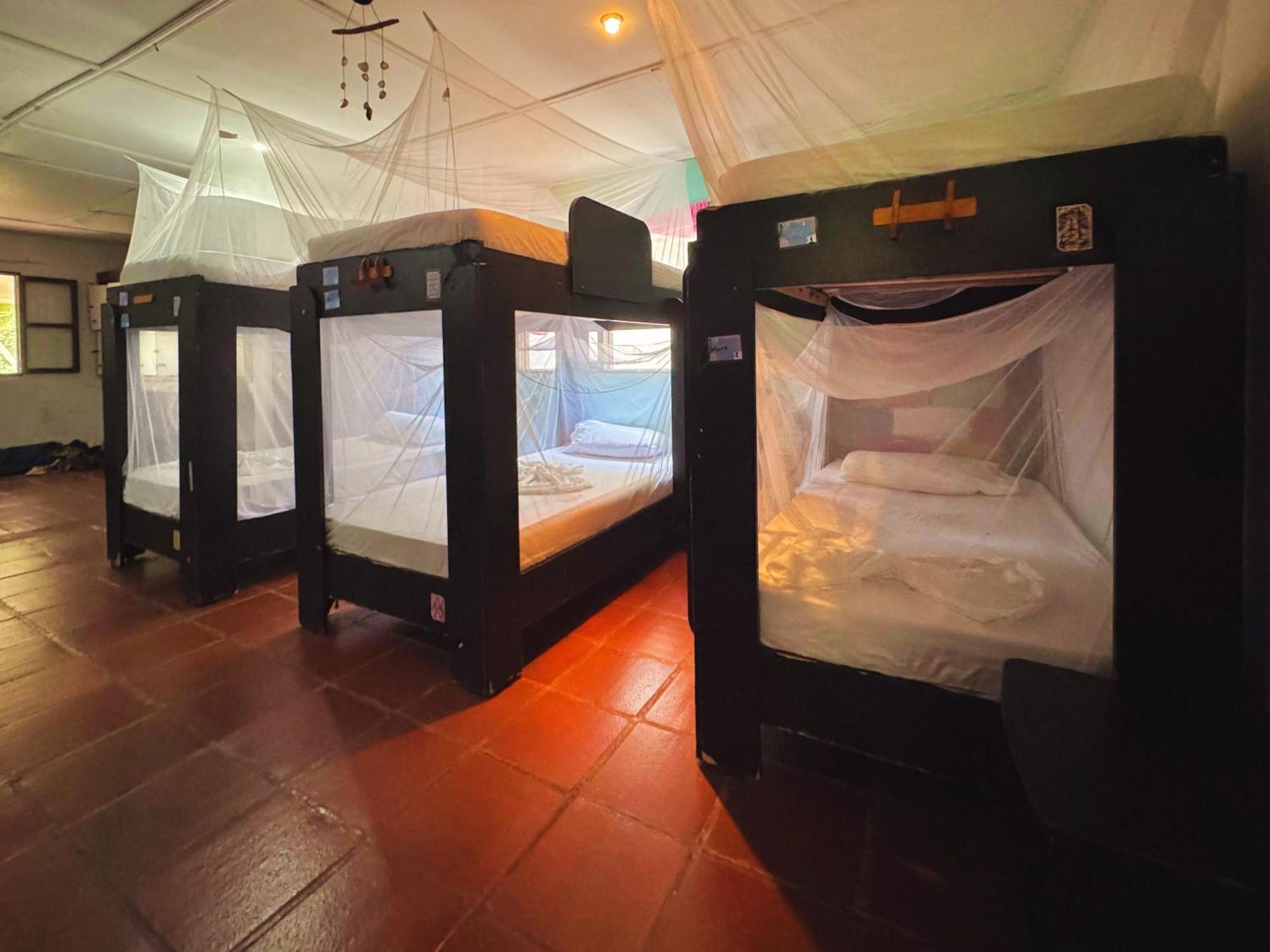 Jaba Jan Hostal ปาโลมิโน ภายนอก รูปภาพ
