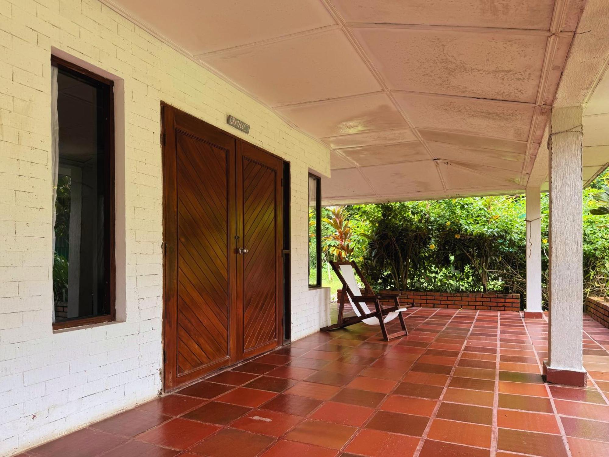 Jaba Jan Hostal ปาโลมิโน ภายนอก รูปภาพ